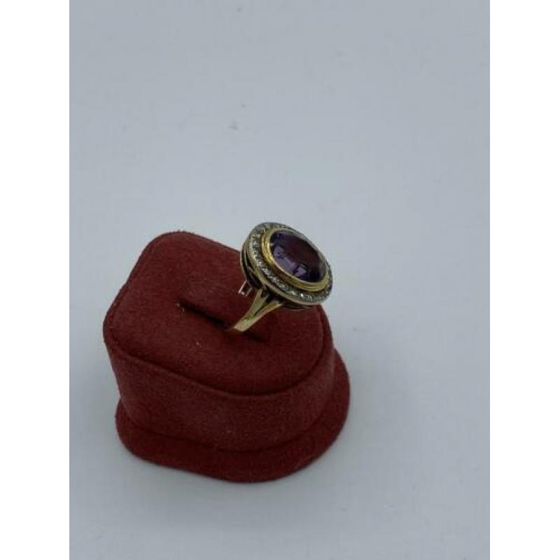 14 karaats gouden dames ring met amethist en diamanten