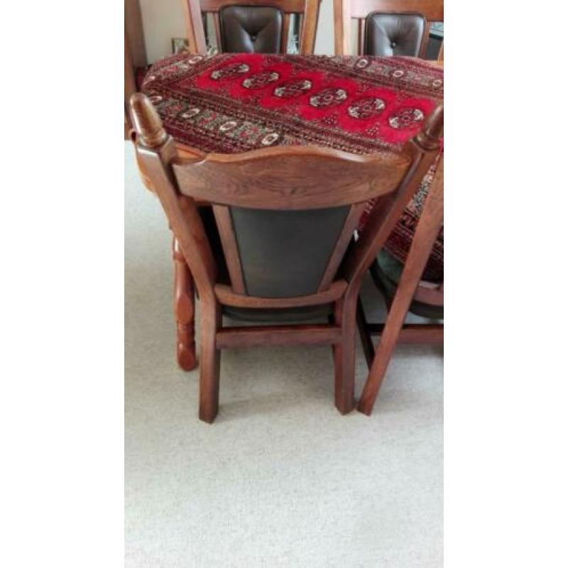 Eiken eethoek. Helemaal netjes. 80 x 120 eiken.