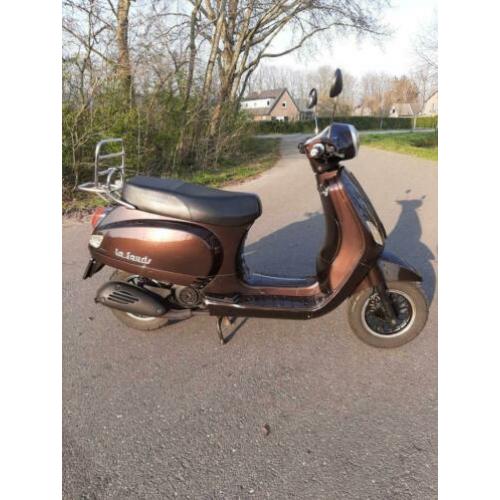 LA SOURIS (vespa look) | 45km/u