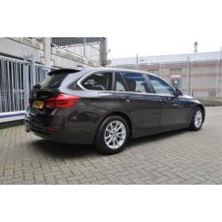BMW 3 Serie Touring 320d EDE Centennial High Executive