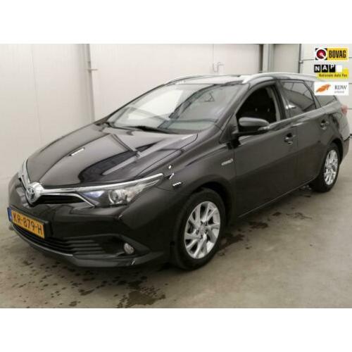 Toyota Auris Touring Sports 1.8 Hybrid Trend automaat | Pano