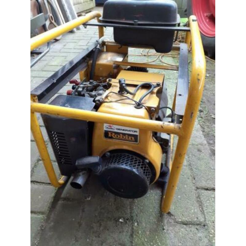 Goede Robin agregaat werkt goed bel 0641541084 gr mag ook zo