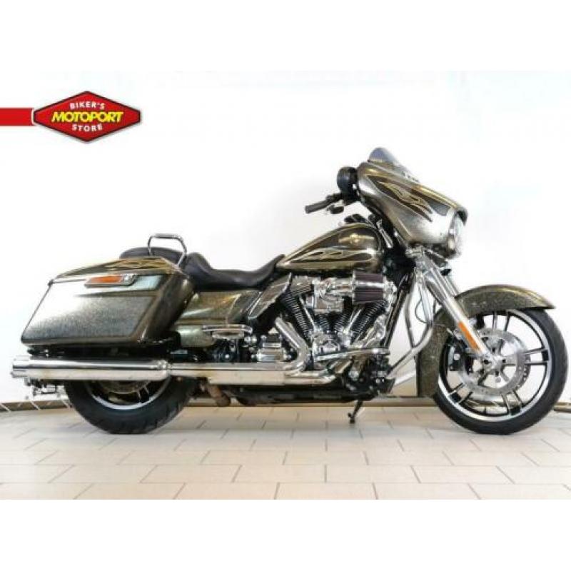 Harley-Davidson FLHXS Street Glide Special (bj 2016)