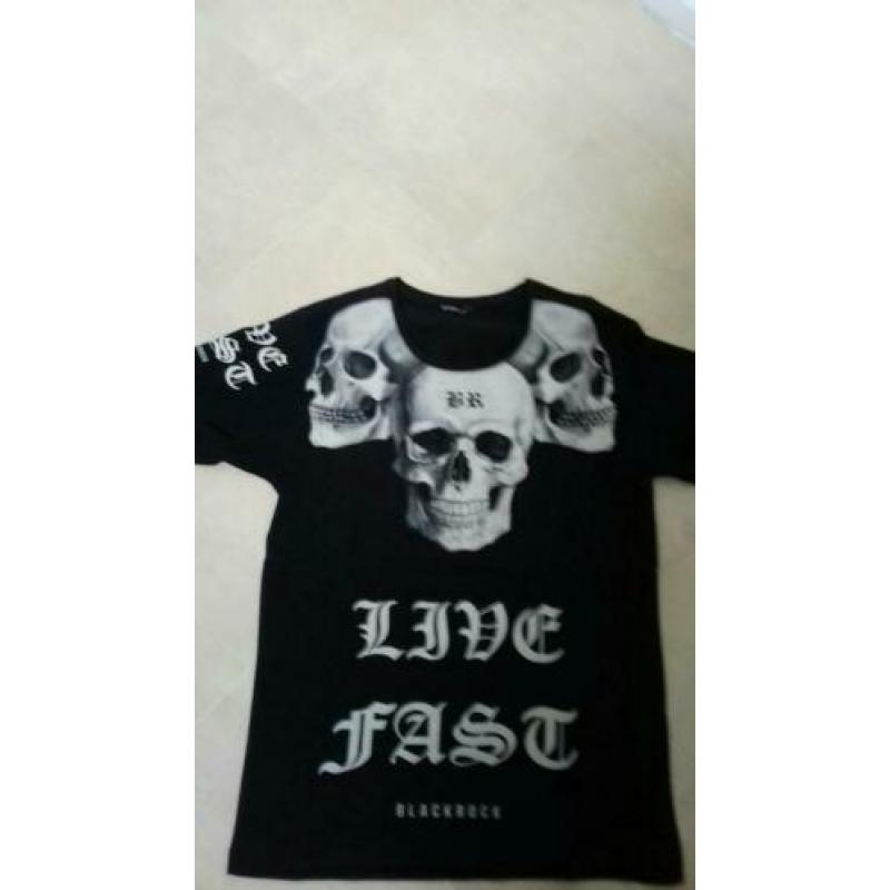 3 stoere shirts mt. 158/164.