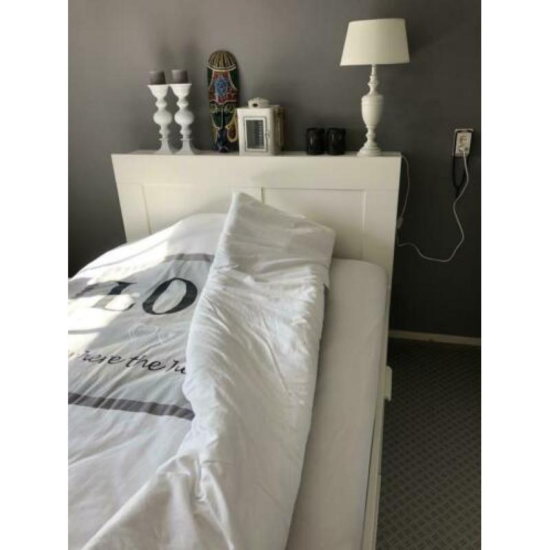 Brimnes Ikea 140/200