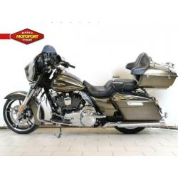 Harley-Davidson FLHXS Street Glide Special (bj 2016)