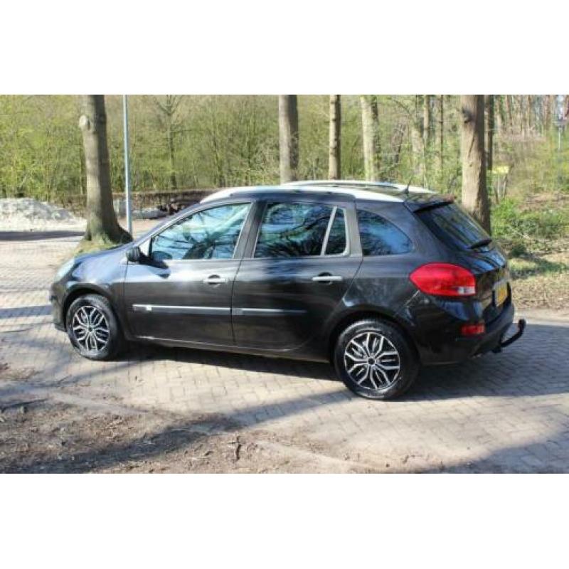 Renault Clio Estate 1.2 TCE Corporate, Airco!