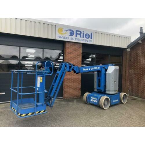 Genie Z30-20N RJ 2007 accu knikarm telescoop hoogwerker accu