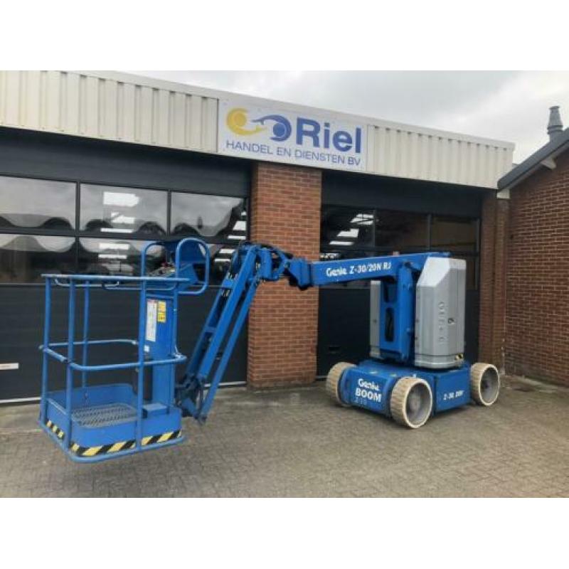 Genie Z30-20N RJ 2007 accu knikarm telescoop hoogwerker accu