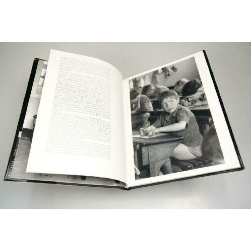 Robert Doisneau - Les Doigts Pleins d'Encre