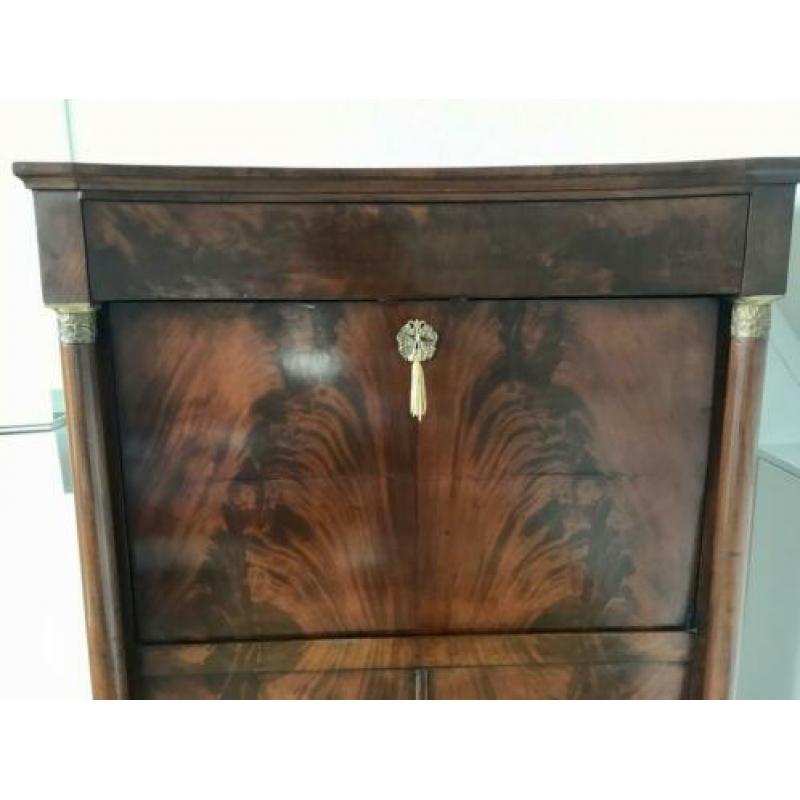 Secretaire 1820. Empire, gerestaureerde staat