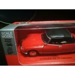 Citroen ds 19 cabriolet van Welly nex models