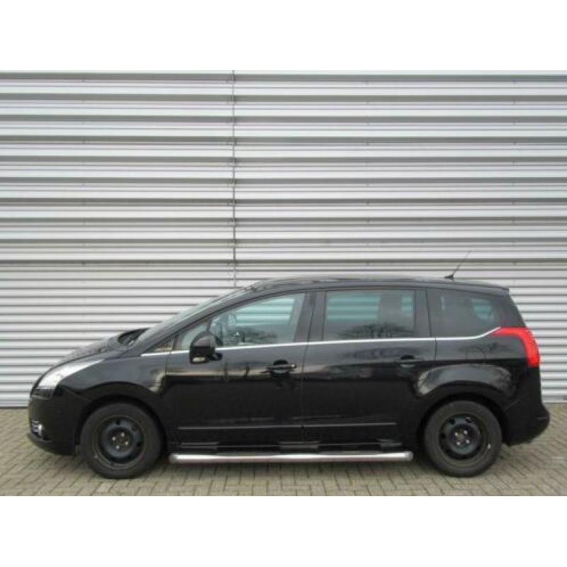 Peugeot 5008 1.6 THP GT 7p. (bj 2010)