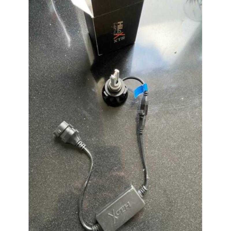 HB3/9005 XTR Black LED kit, 5700K, Hilox