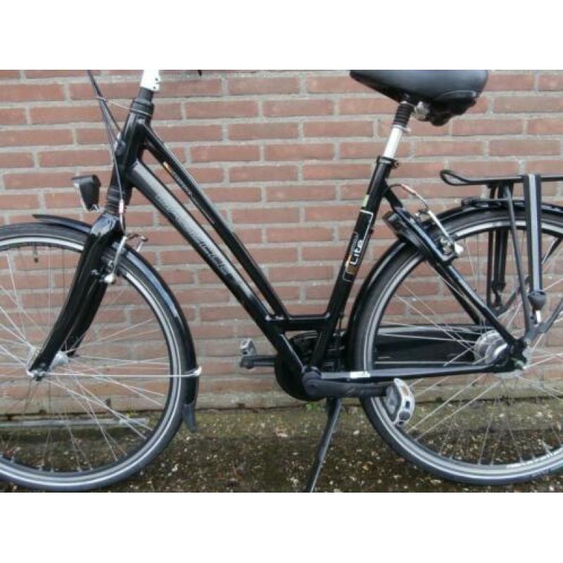 Gazelle Chamonix lite dames 53 cm. 8 versnellingen € 325,-!