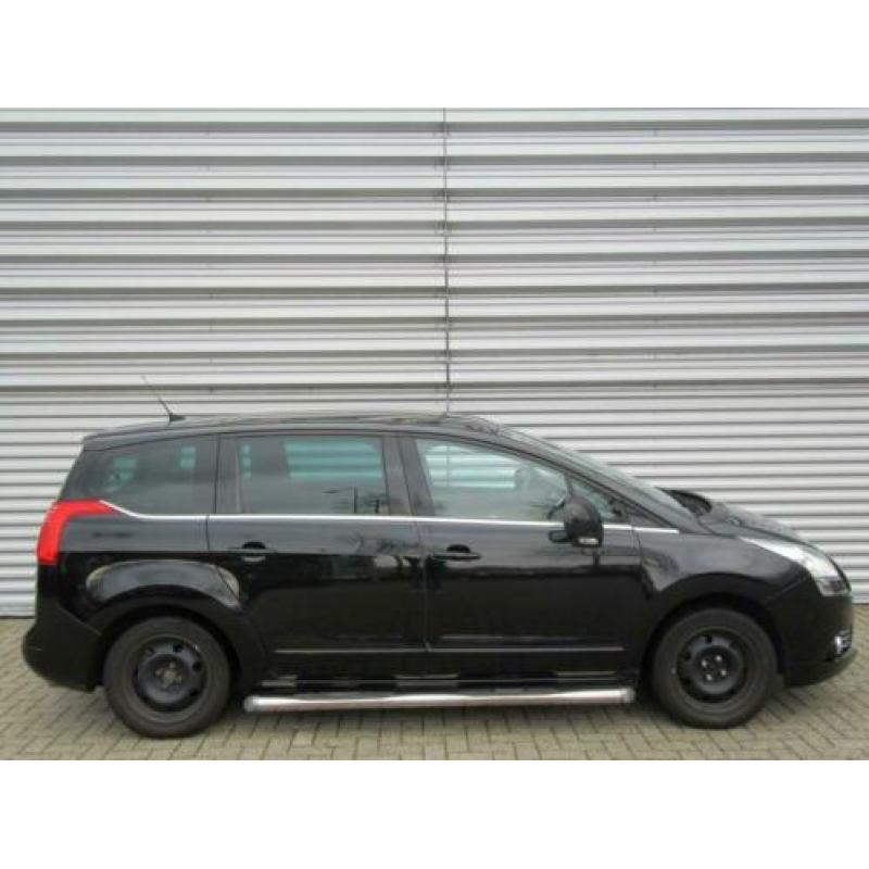 Peugeot 5008 1.6 THP GT 7p. (bj 2010)