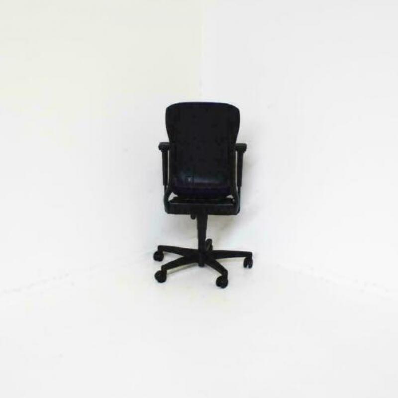 Ahrend 230 Bureaustoelen, Burostoelen,Hoge rug, PAARS/Zwart