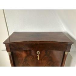 Secretaire 1820. Empire, gerestaureerde staat