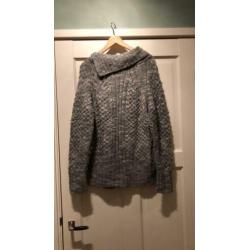 Hugo boss trui maat M/L