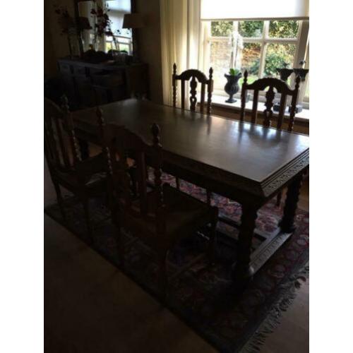 Eiken eetkamer tafel