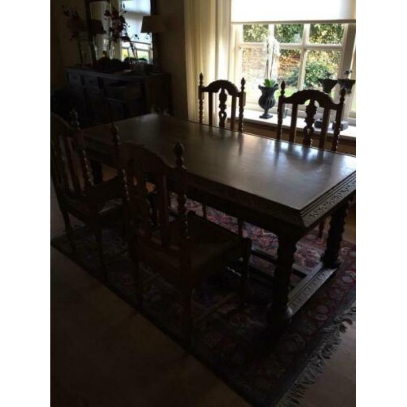 Eiken eetkamer tafel