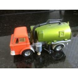 Johnston roadsweeper