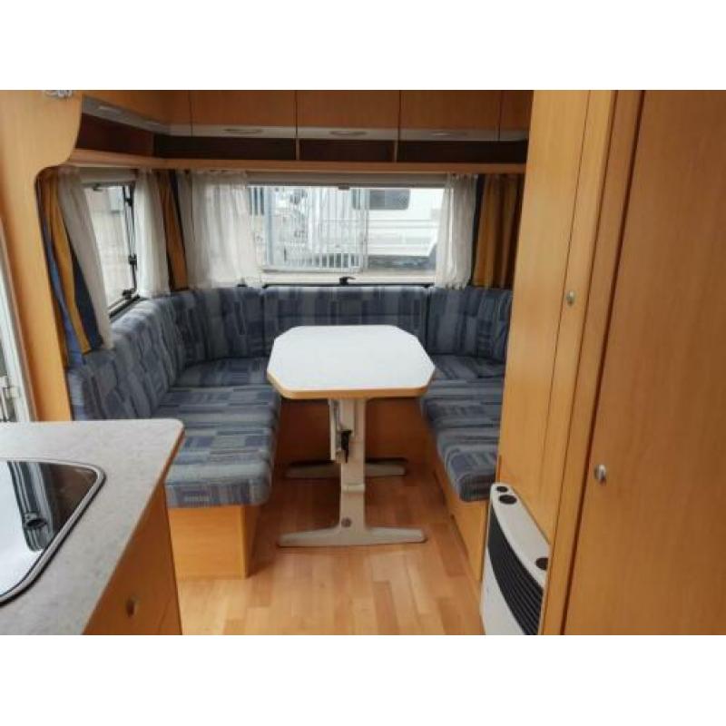 Knaus Sport 450 fu Stapelbed