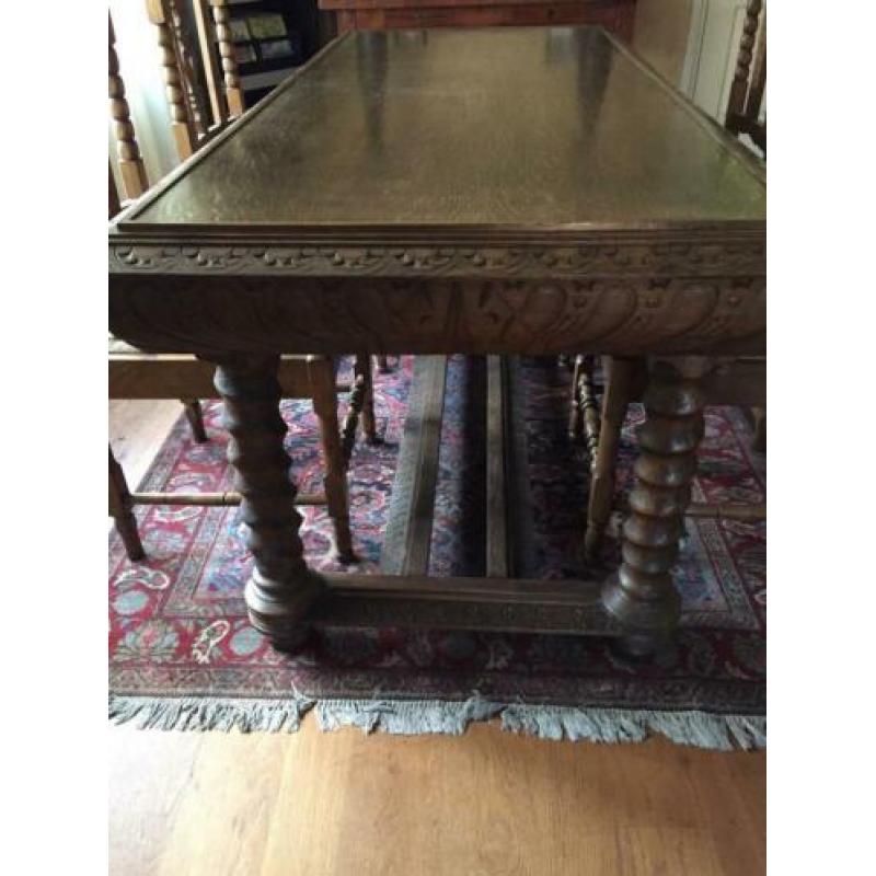 Eiken eetkamer tafel