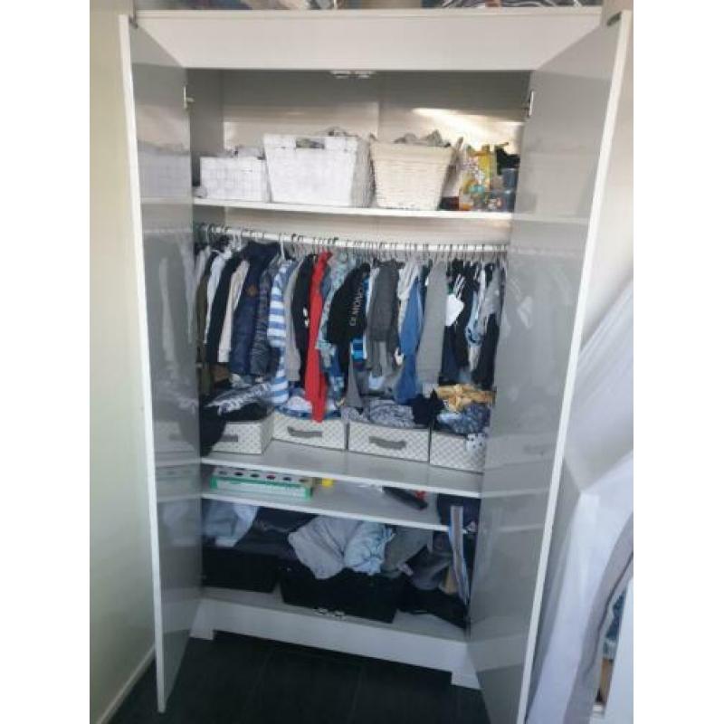 Baby kamer hoog glans wit
