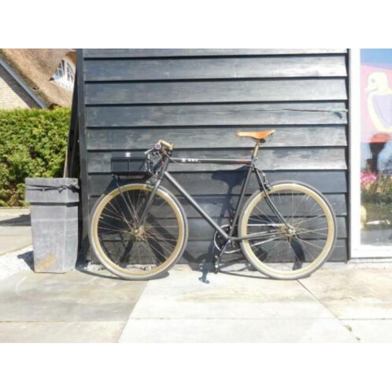 Sportieve fiets merk Lekker Bikes