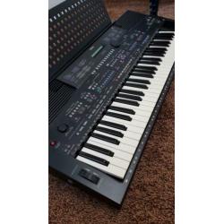 Yamaha keyboard PSR 1700 keybord