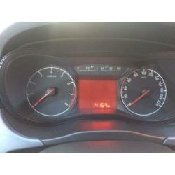 Corsa E