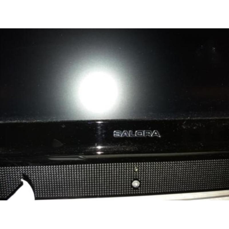 Solara lcd tv 22 inch(56cm) met dvd 40 euro Vaste prijs