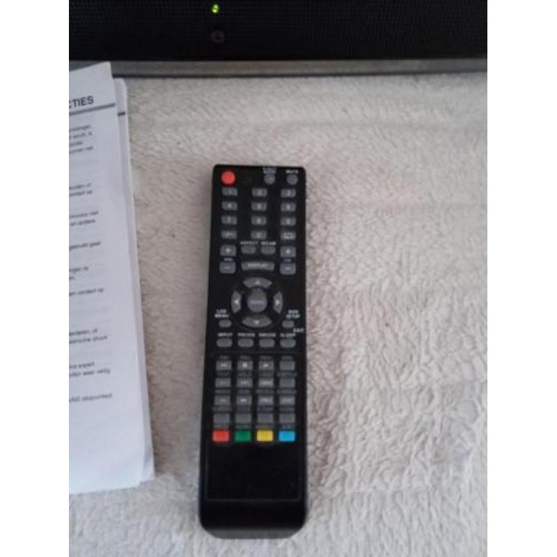 Solara lcd tv 22 inch(56cm) met dvd 40 euro Vaste prijs