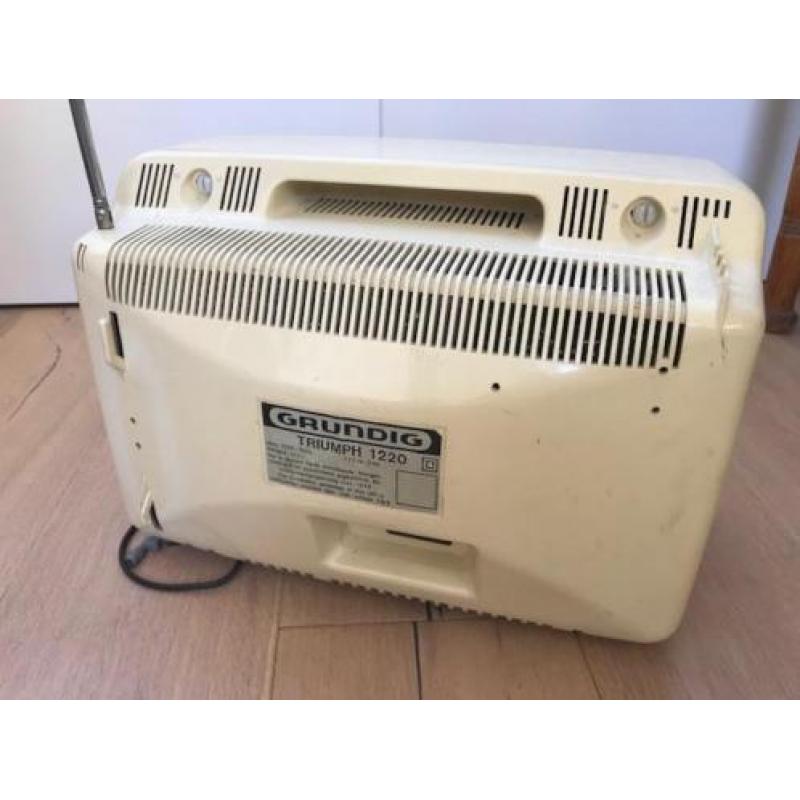 oude Grundig TV Triumph 1220 voor liefhebber