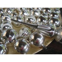 oude kerst 46 kerstballen Piek