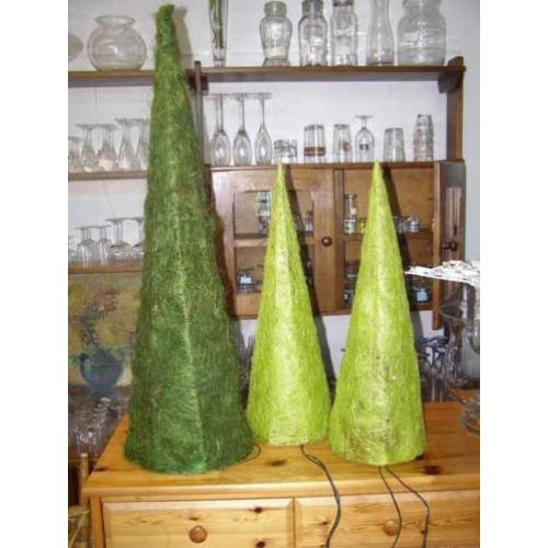 Drie groene lichtjes pilaren (A15 1724)