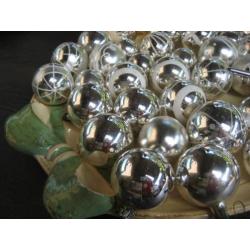 oude kerst 46 kerstballen Piek