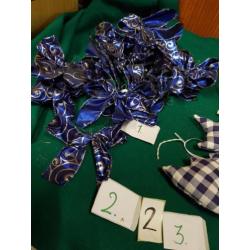 Kerst decoratie strikjes, blauw en goudkleurig, diverse zie