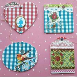 4 Houten hangers met Pip Studio afbeeldingen
