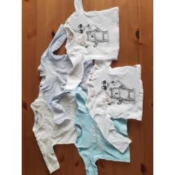 18 shirtjes maat 50/56