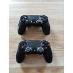 500 GB PS4 met controllers, games en meer