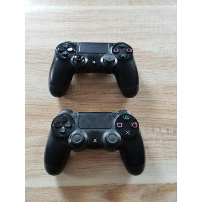 500 GB PS4 met controllers, games en meer