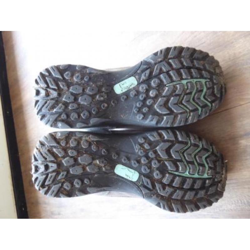 Wildebeast bergschoenen Mt 41. Waterproof! Top profiel nog.