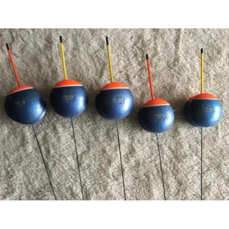 adv 61 / NIEUW set 5 stroomdobbers TRIANA