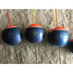 adv 61 / NIEUW set 5 stroomdobbers TRIANA