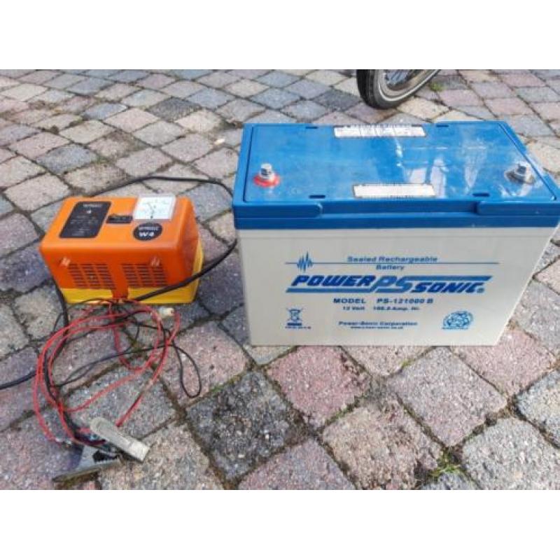 Oplaadbare accu 12v 100 amp